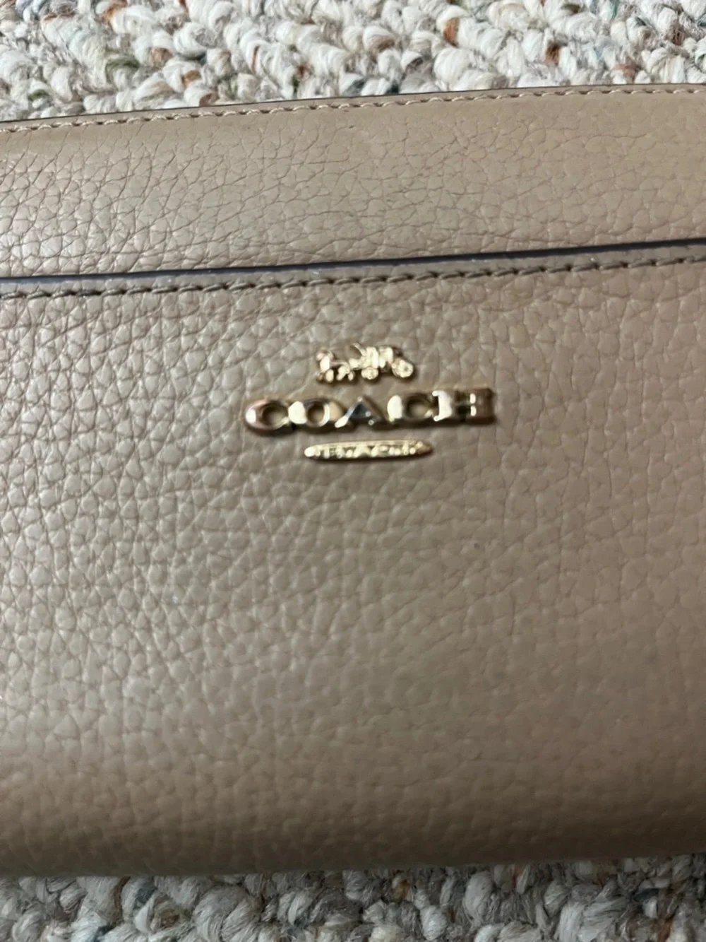 Coach Pebbled Leather Zip Wallet in Taupe with Gold Hardware - Picture 3 of 10